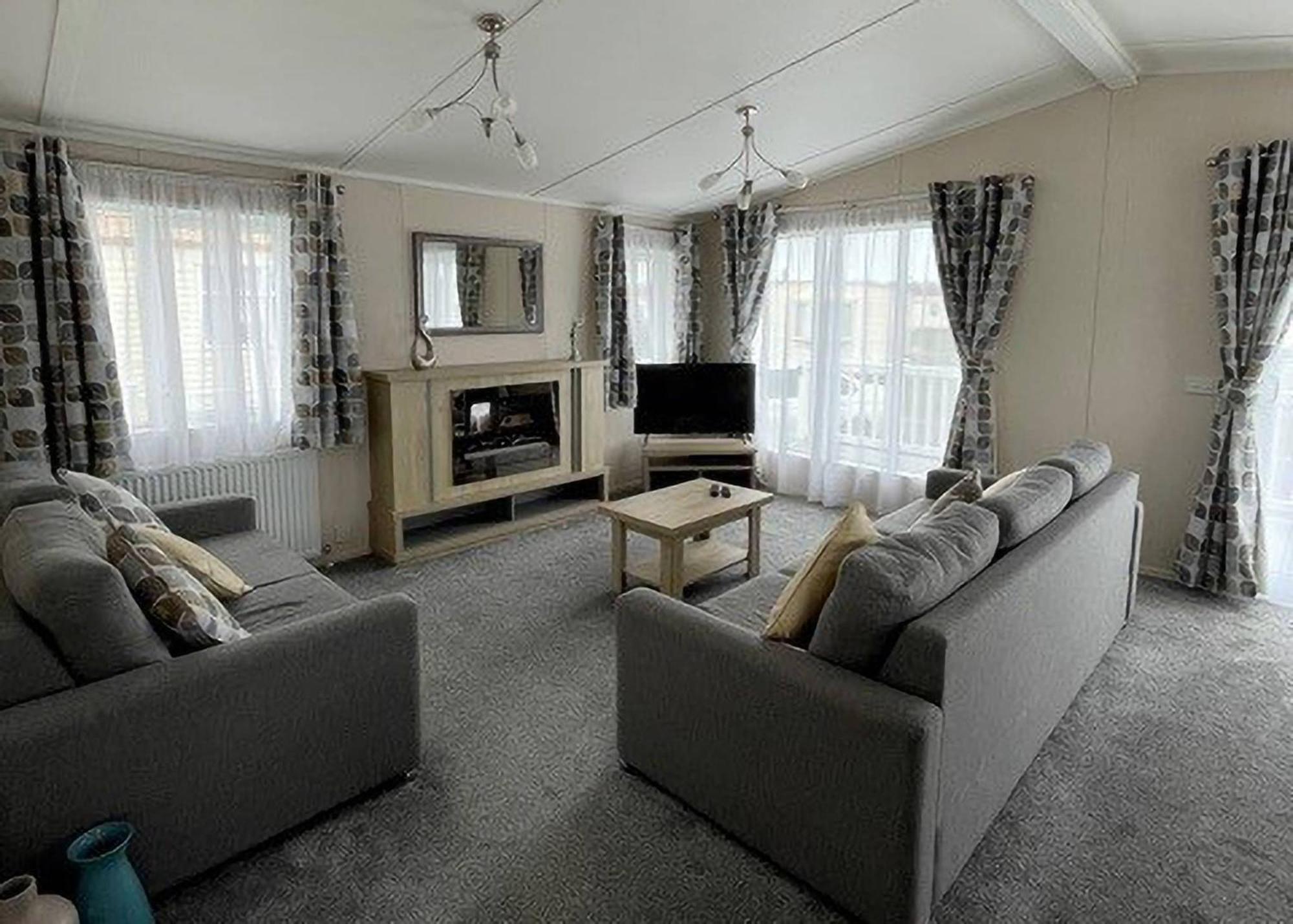 Golden Sands Holiday Park Cresswell  Exteriör bild
